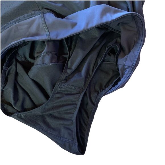 Athleta Run With It 3.5" Running Short Sz Small Black Stretch Pocket Sporty - Picture 8 of 11